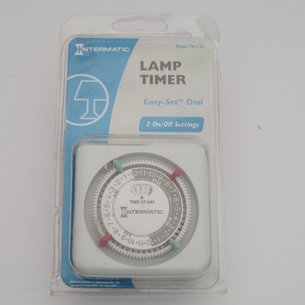 NEW Intermatic Lamp Timer TN111C 2 On/Off Setting Easy Set Dial 1750 Watt 15 Amp